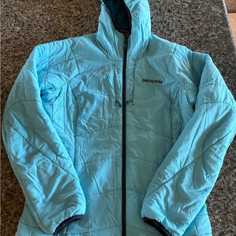 Patagonia Aqua Blue Hooded Puffer Jacket